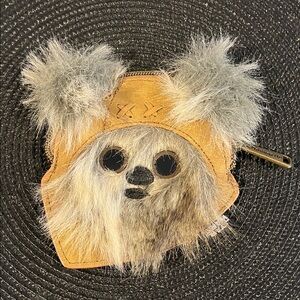 BNWOT Ewok change purse